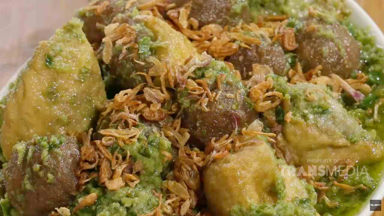 Pedasnya Bakso Tahu Cabe Ijo Melengkapi Cita Rasa yang Memuaskan