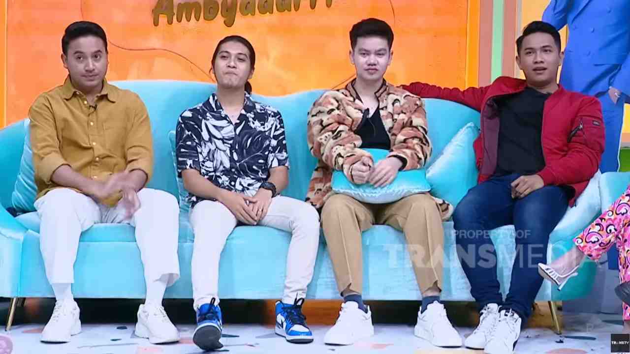 Pagi-Pagi Ambyar