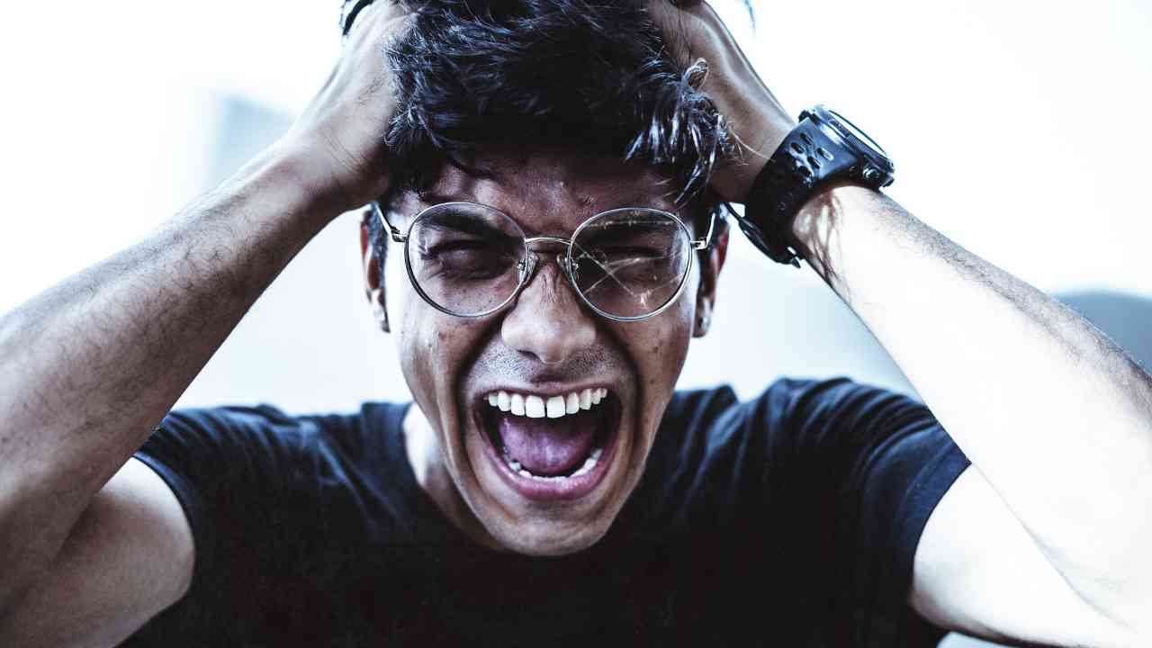 BASMALAH: Bagaimana Muslim Mengendalikan Amarah?