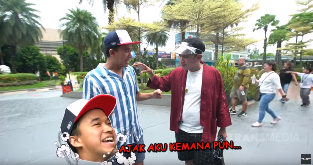 Oma Ajak Anwar Bermain Olahraga Terbang Layaknya Superman ...