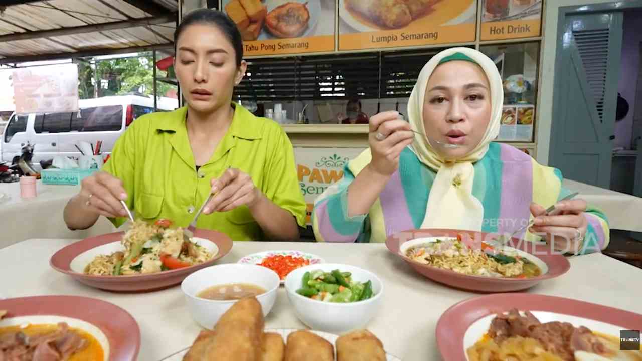 Mencicipi Bakmi Jawa Enak di Jakarta dan Lontong Cap Go Meh Otentik