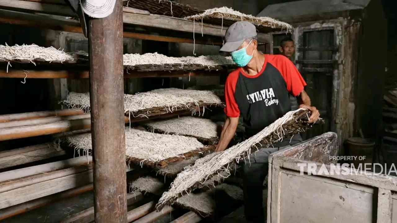 Menelisik Proses Tradisional Pengolahan Mie Lethek di Bantul
