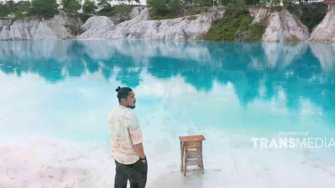 Keindahan dan Keunikan Danau Kaolin di Bangka Belitung