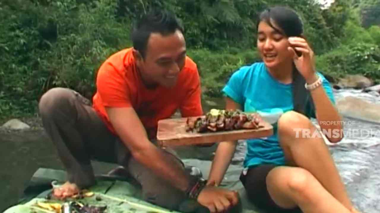 HARMONI ALAM: Iga Bakar dengan Saus Coklat