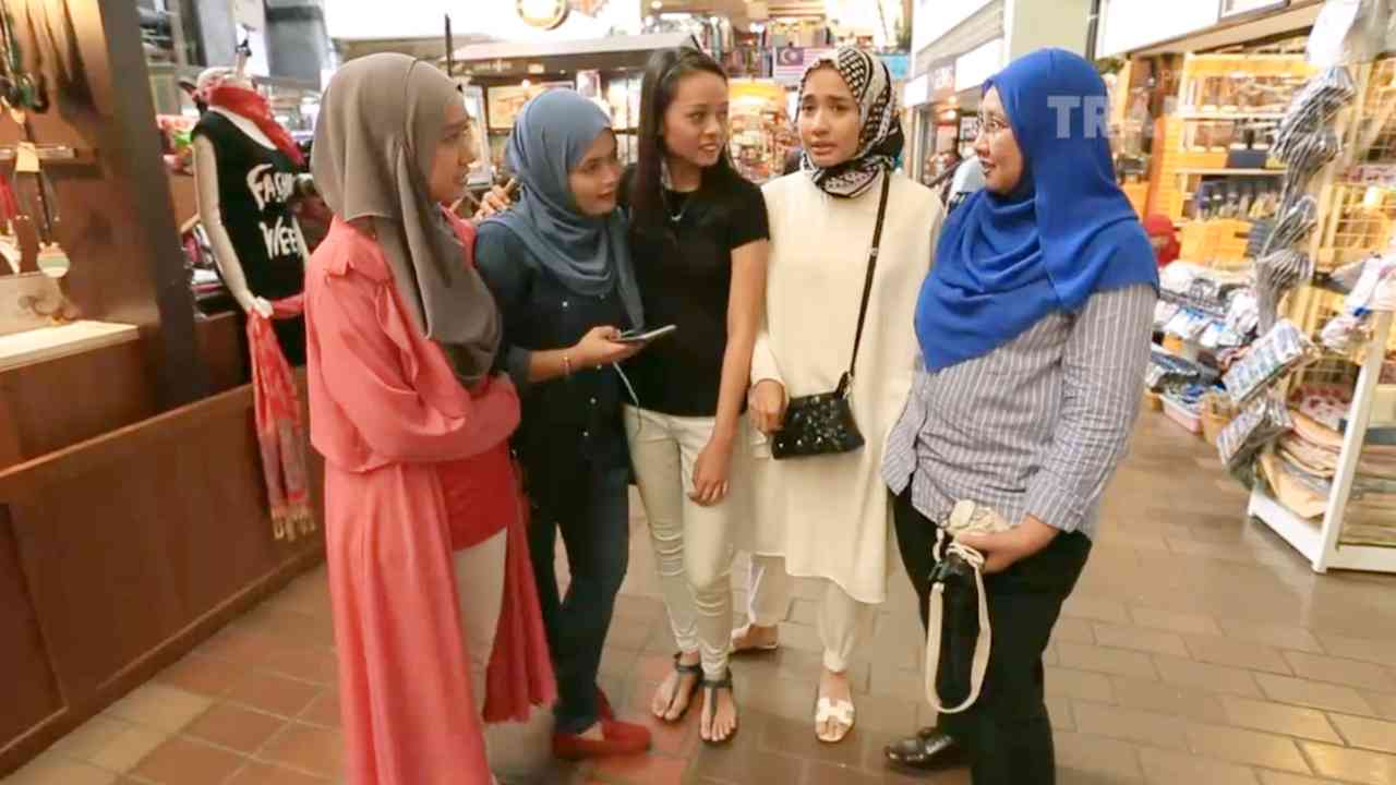 DIARY BELLA: Central Market Kuala Lumpur, Pengalaman Belanja Sarat Nilai Sejarah