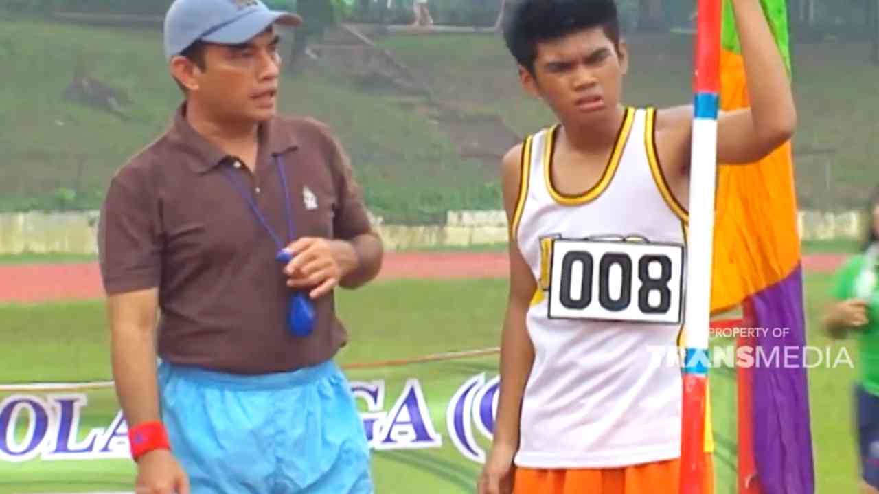 SKETSA: Latihan Lompat Galah