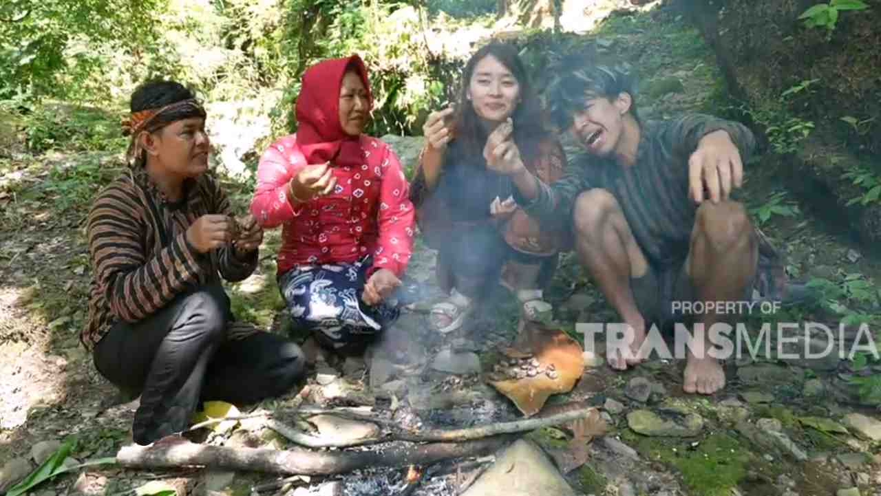 Menilik Proses Pembakaran di Balik Kacang Mete yang Renyah