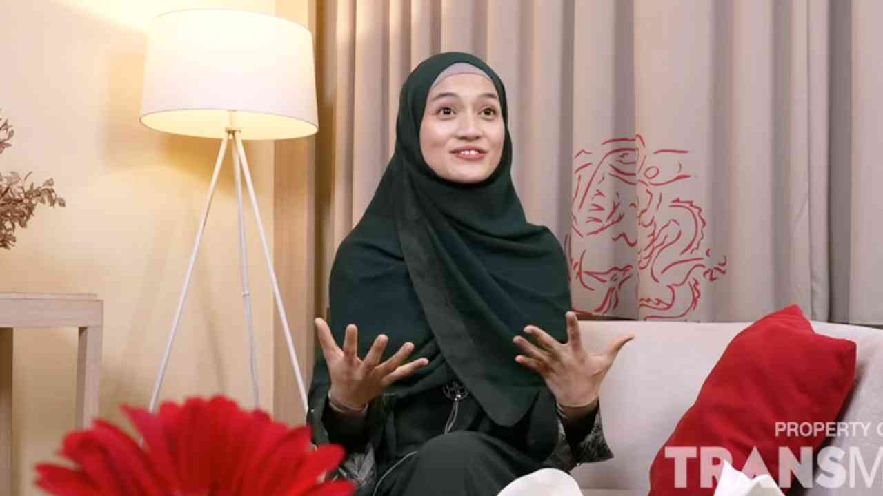 Cerita di Balik Hijab