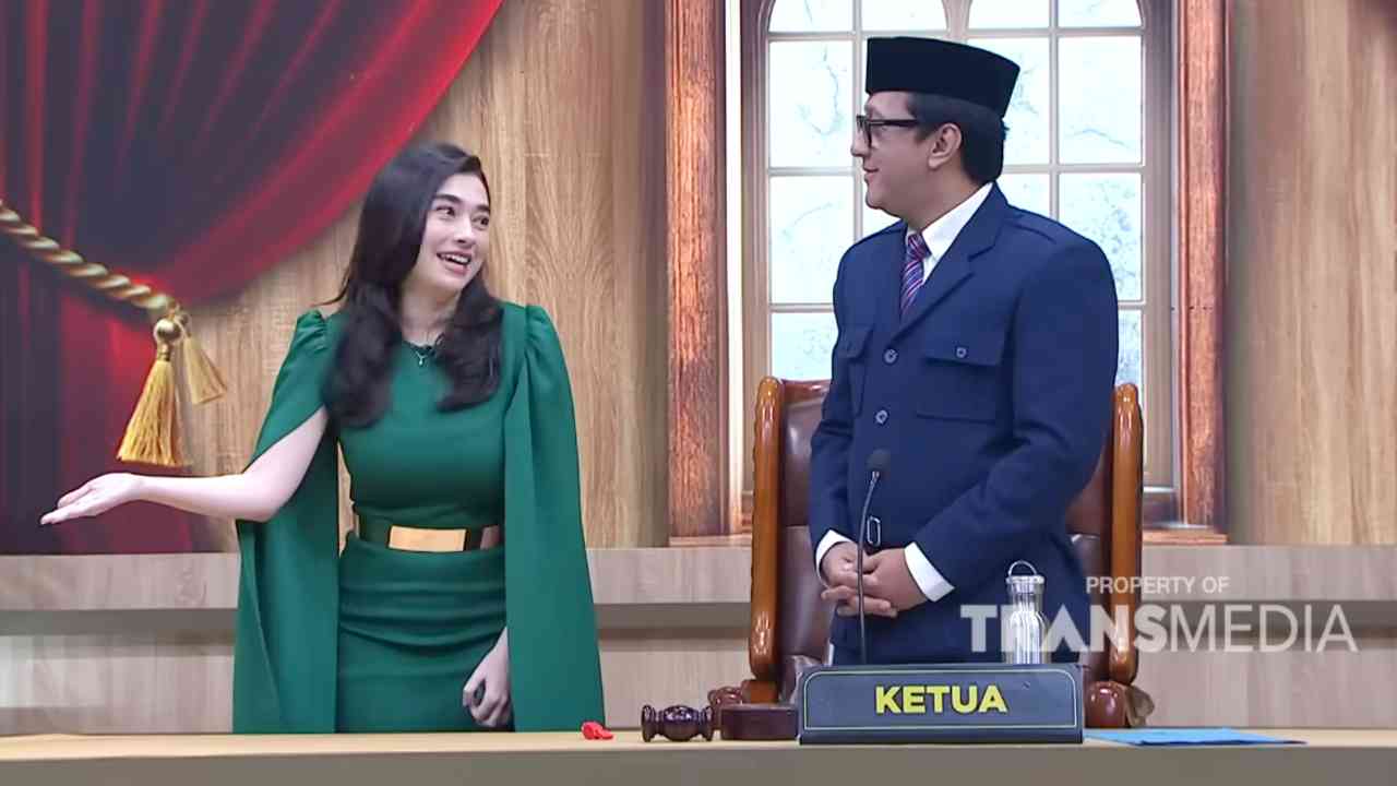 Perkenalan Sekertaris Ketua, Bikin Deg-degan Andre Taulany