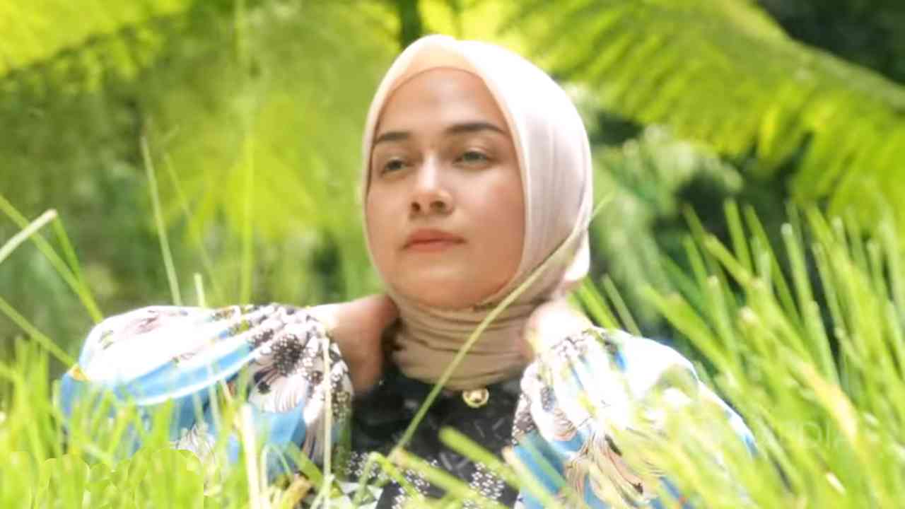 Cerita di Balik Hijab