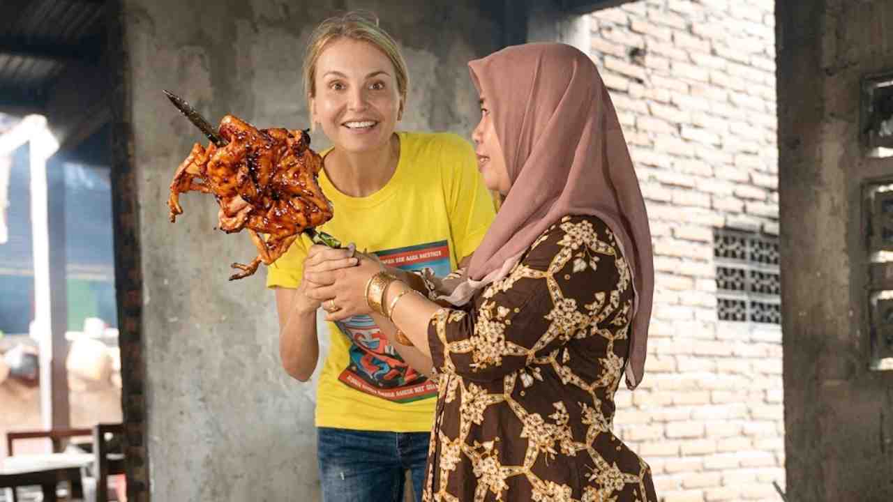 IKON KULINER: Ayam Panggang Wonogiri Matang Merata Hingga ke Tulang