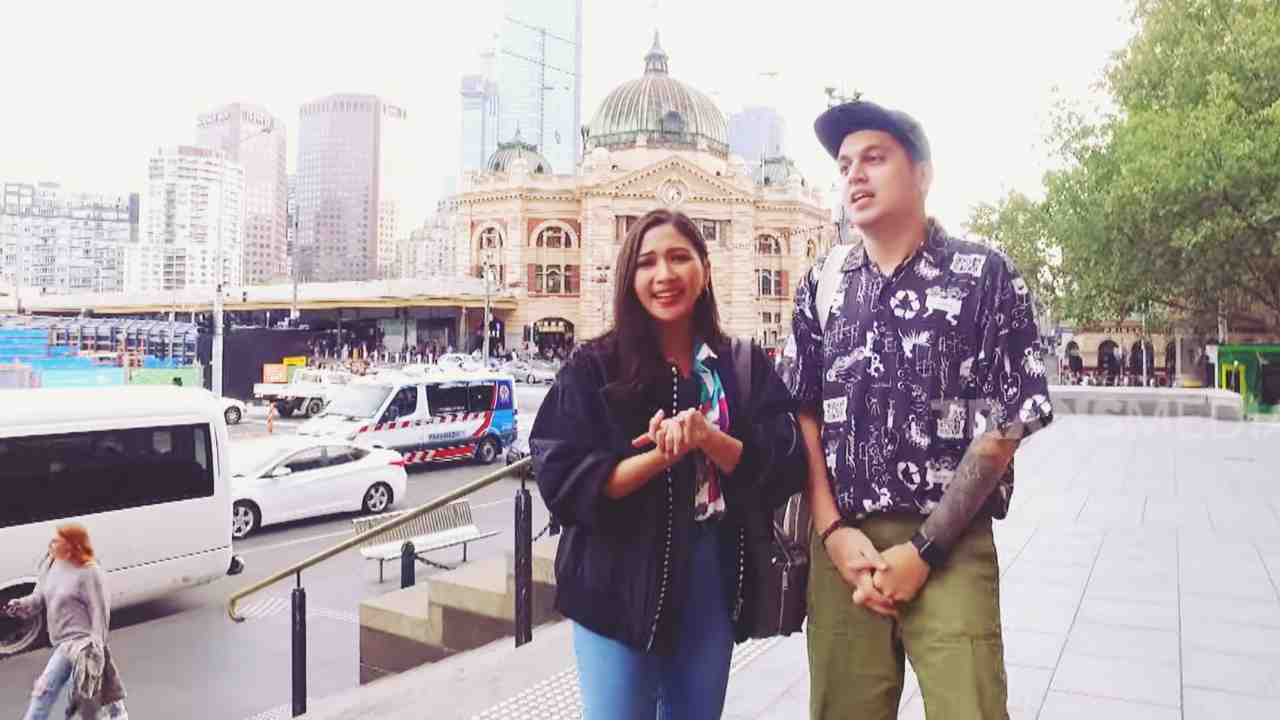 Celebrity on Vacation