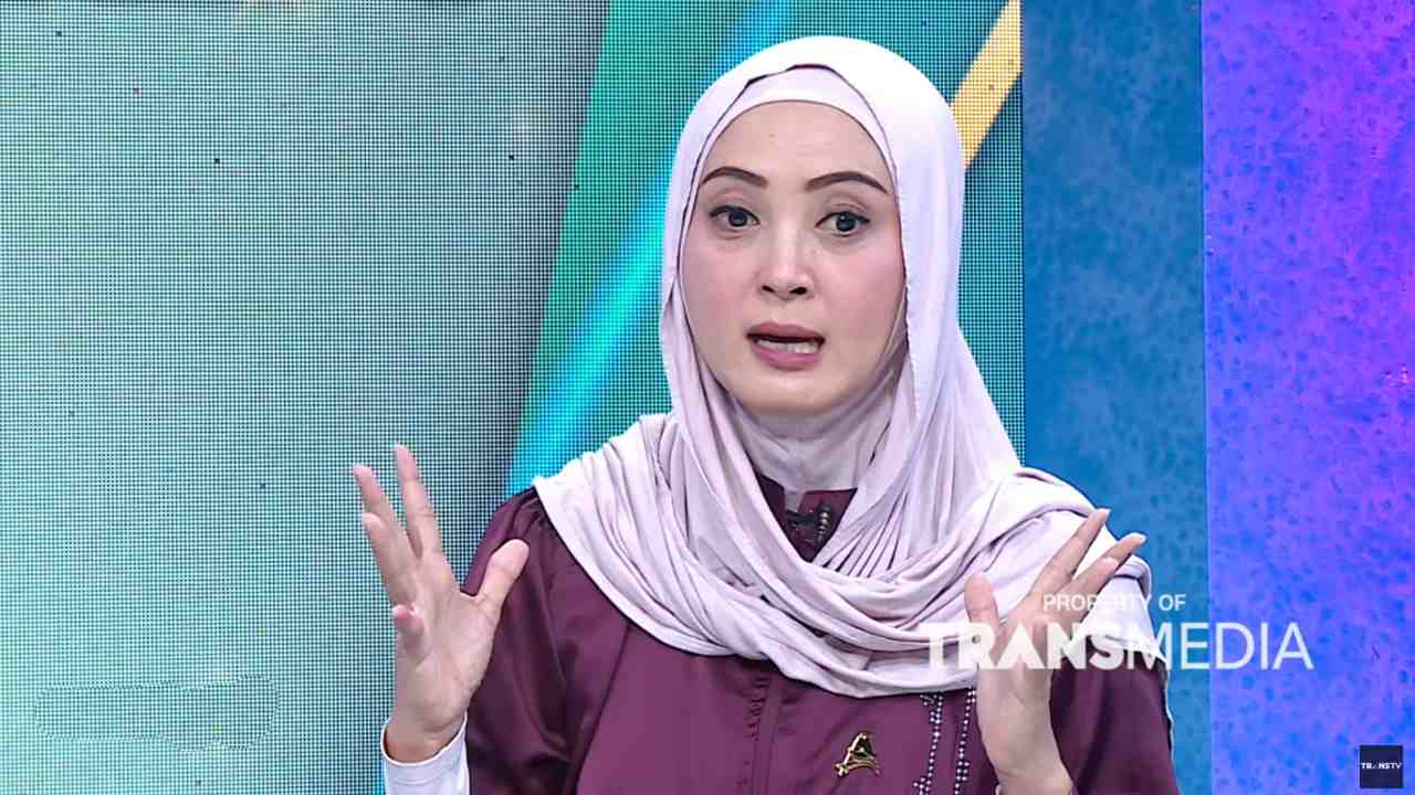 Surat Terbuka Della Puspita kepada Mantan Suami Singgung Nafkah ke Anak