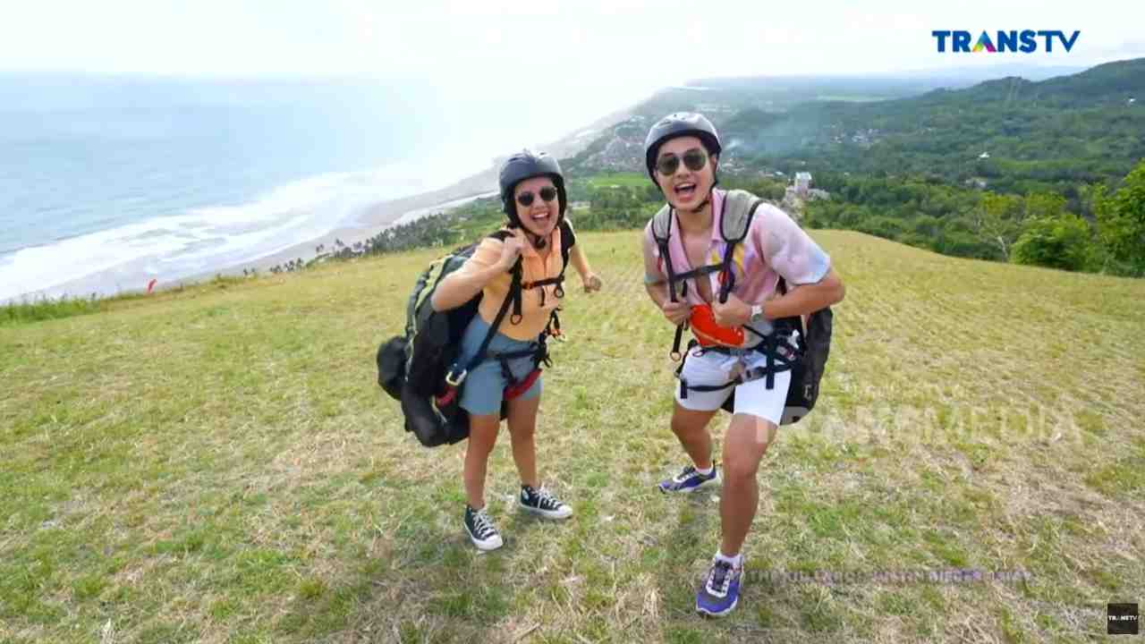 Celebrity on Vacation