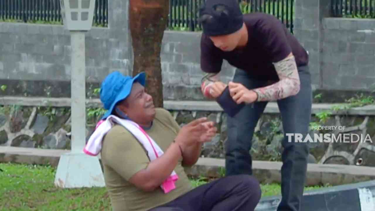 SKETSA: Ambil Dompet Tukang Satur