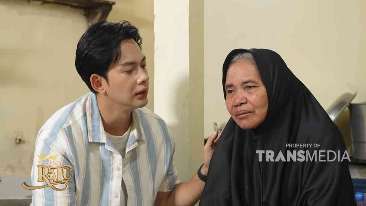 Perjuangan Hidup Ibu Komariah Si Pembuat Cilok yang Bikin Terenyuh