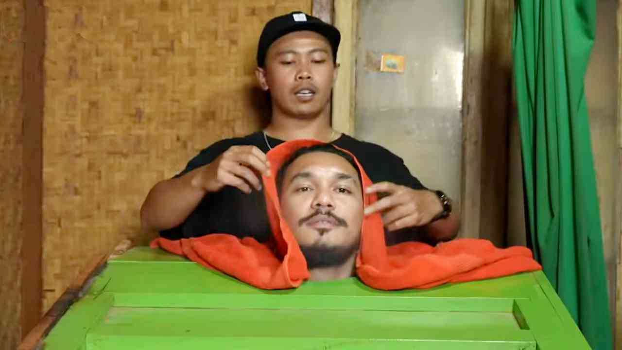 Terapi Leuhang, Mandi Uap Tradisional yang Ampuh Usir Stres Kerja