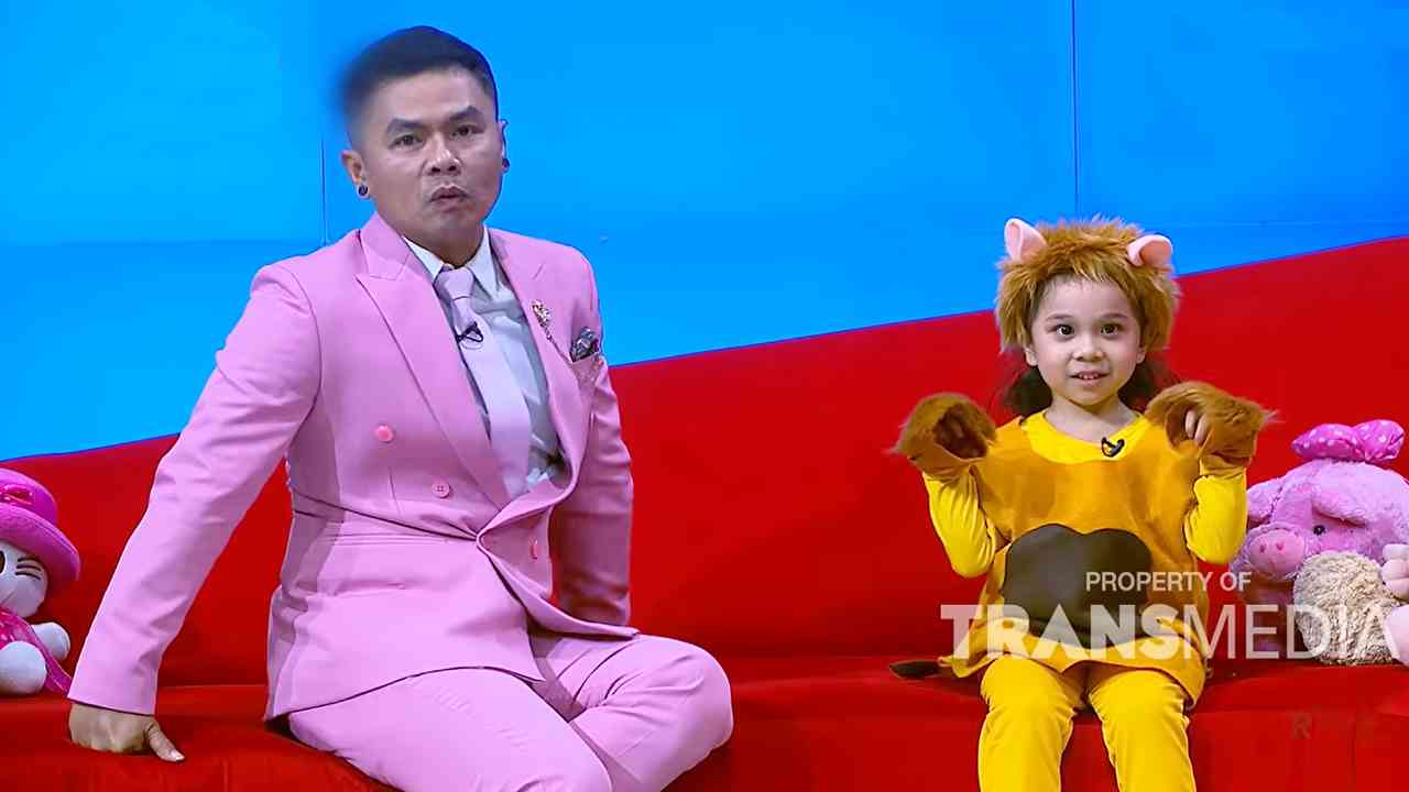 Story Telling itu Enggak Gampang, dan Emily Melakukannya dengan Keren!