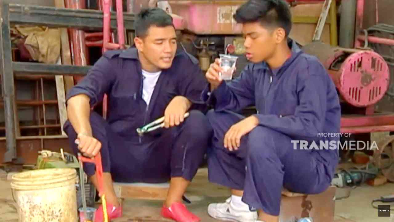 SKETSA: Tukang Las Malas Ngelas