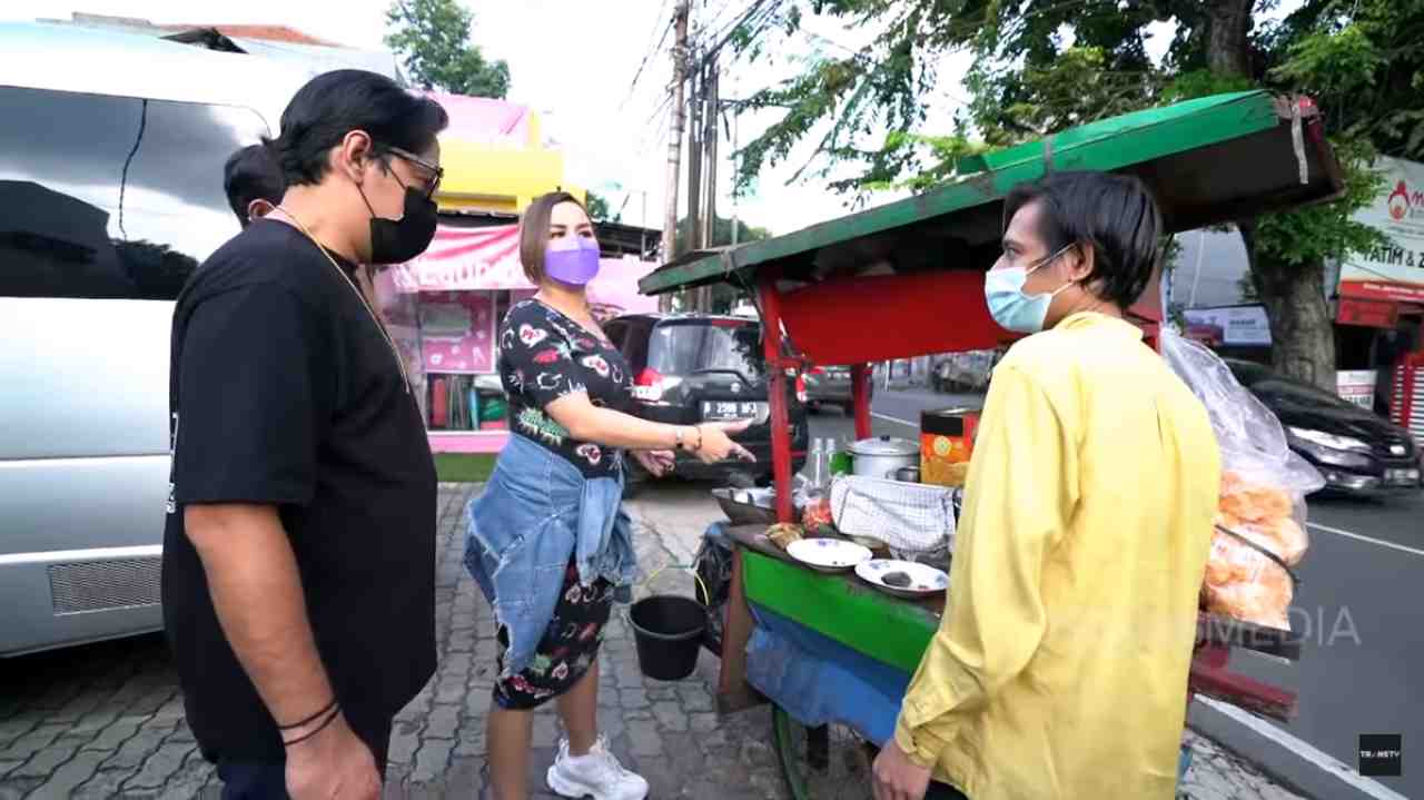 Hangout With Andre Taulany