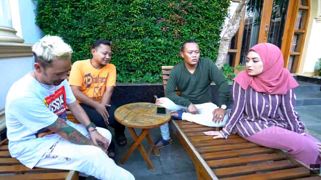 Cerita Cinta Sule