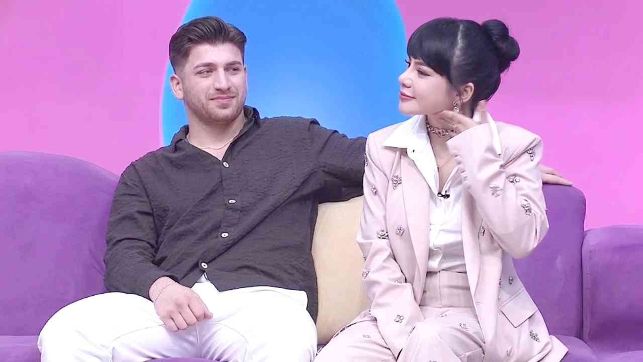 Kisah Resul dan Dinar Candy, dari Live Streaming ke Hubungan Nyata