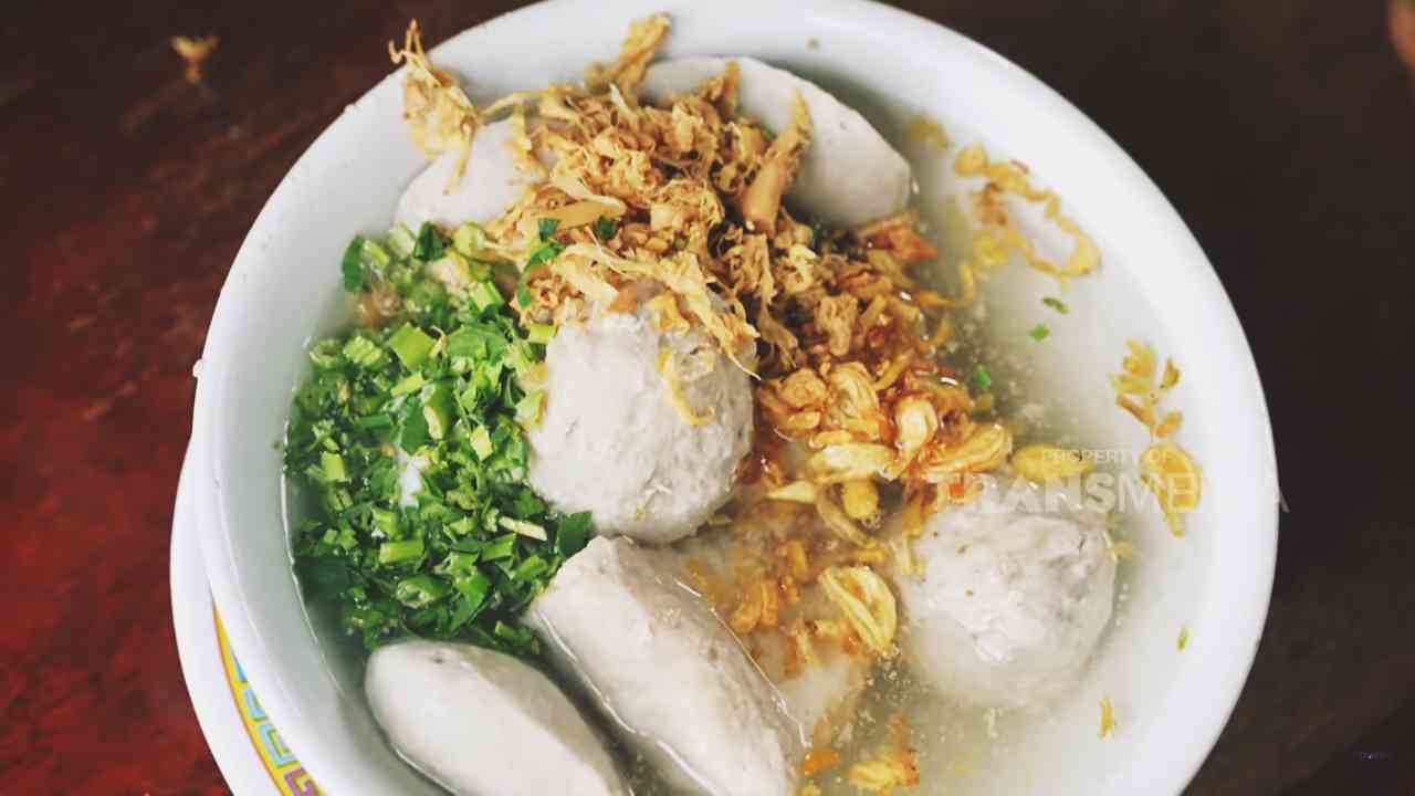Bakso Gepeng Legendaris yang Selalu Laris Manis