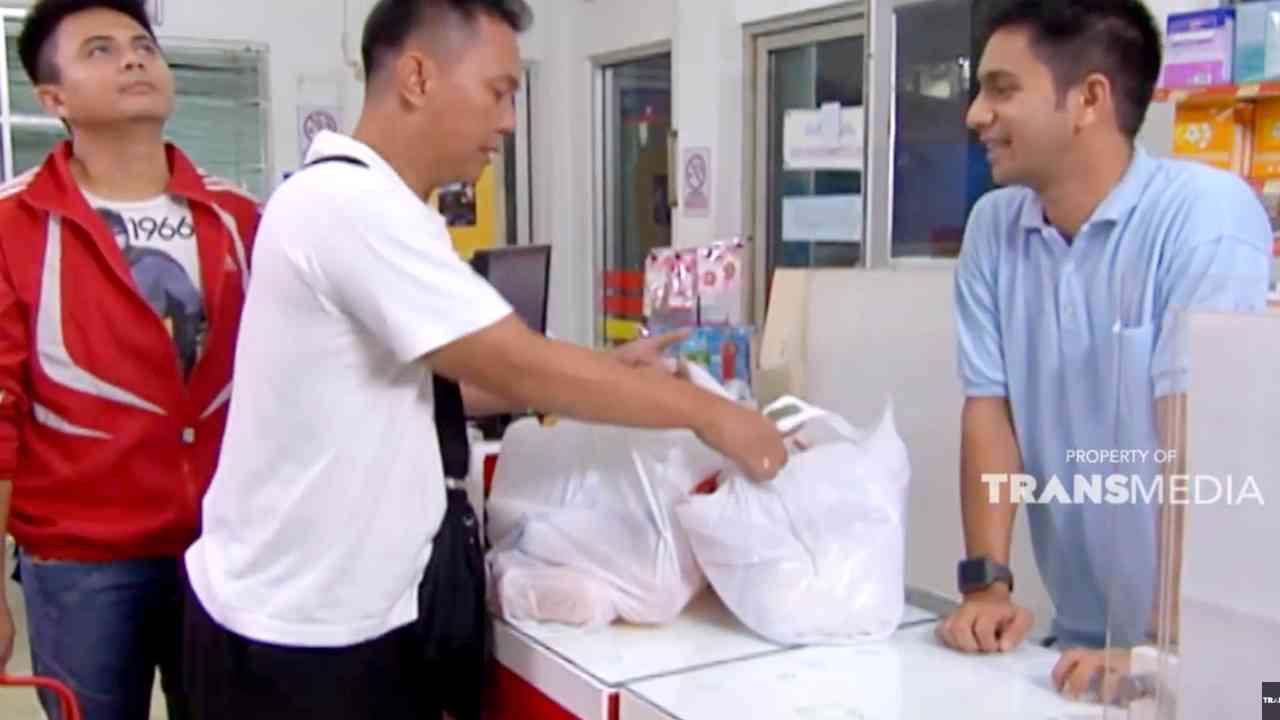 SKETSA: Uang Kembalian Dapat Permen