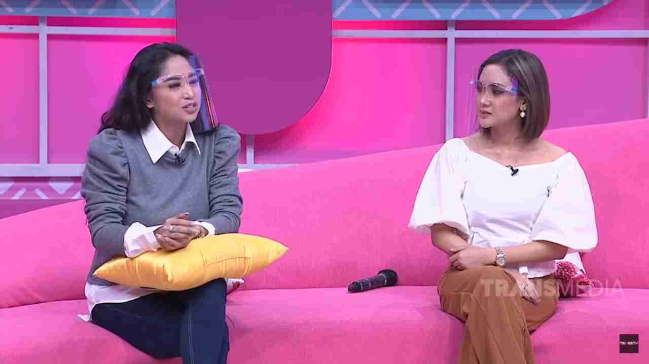 dewi perssik cita citata trans tv