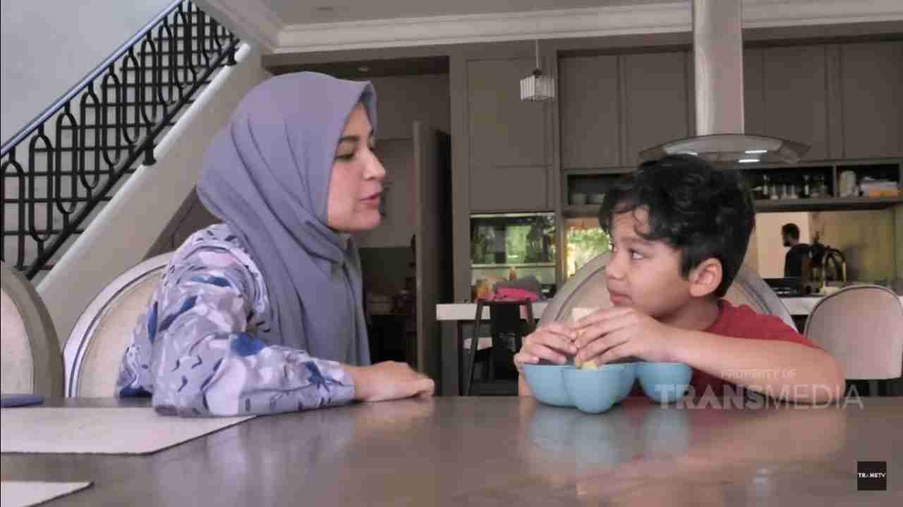 trans tv ibu pintar shireen sungkar buat kue