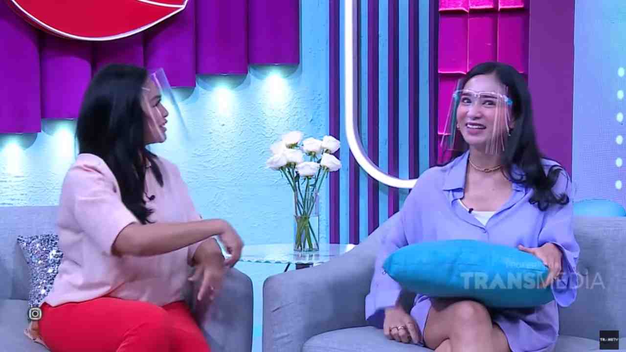 bunga zainal trans tv